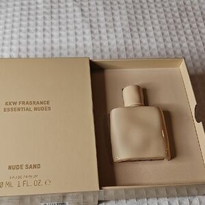KKW Fragrance Essential Nudes Perfume